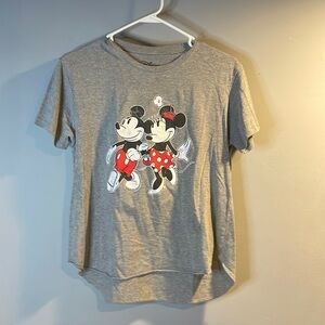 Mickey & Minnie graphic tee
